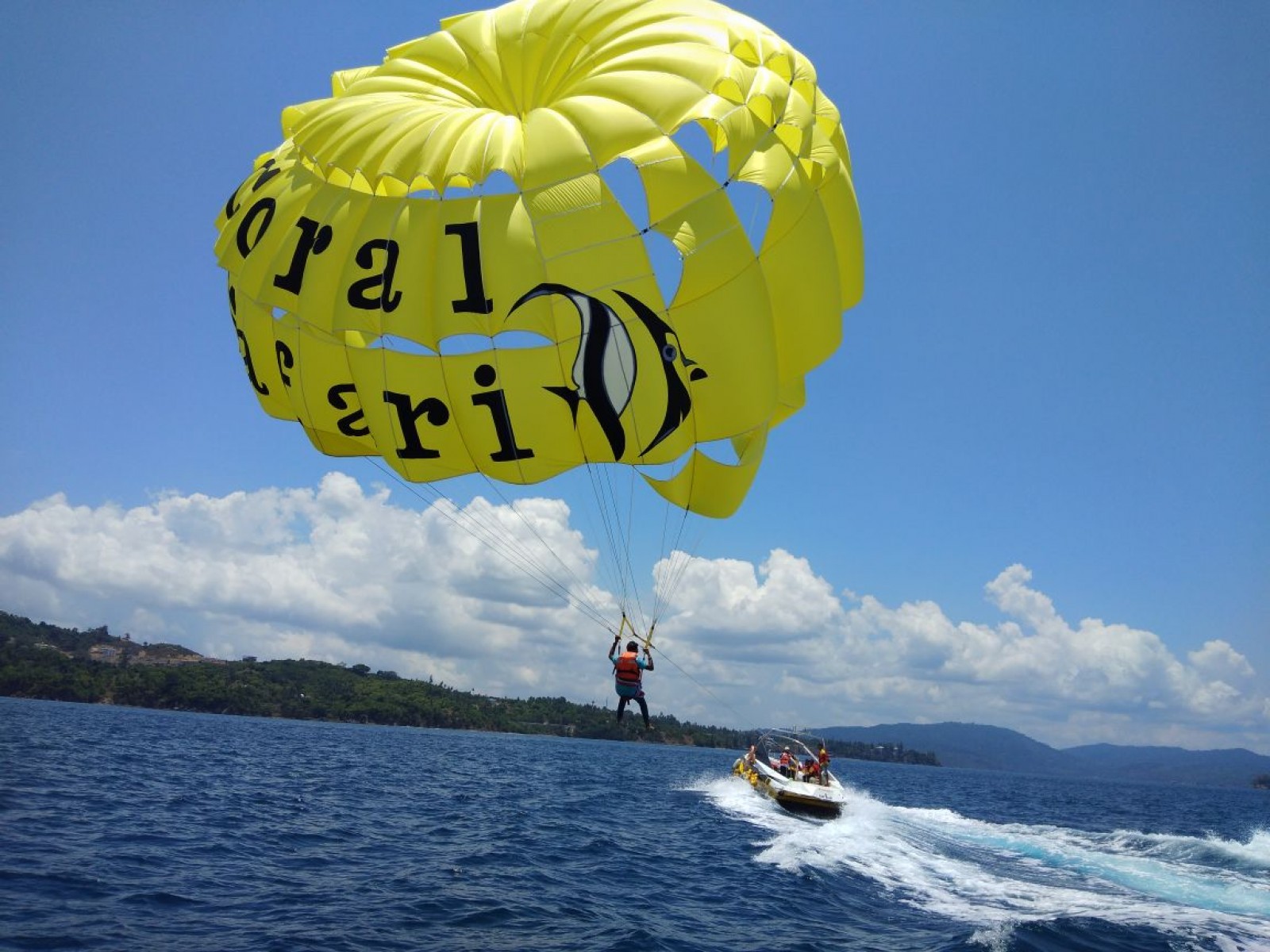 parasailing